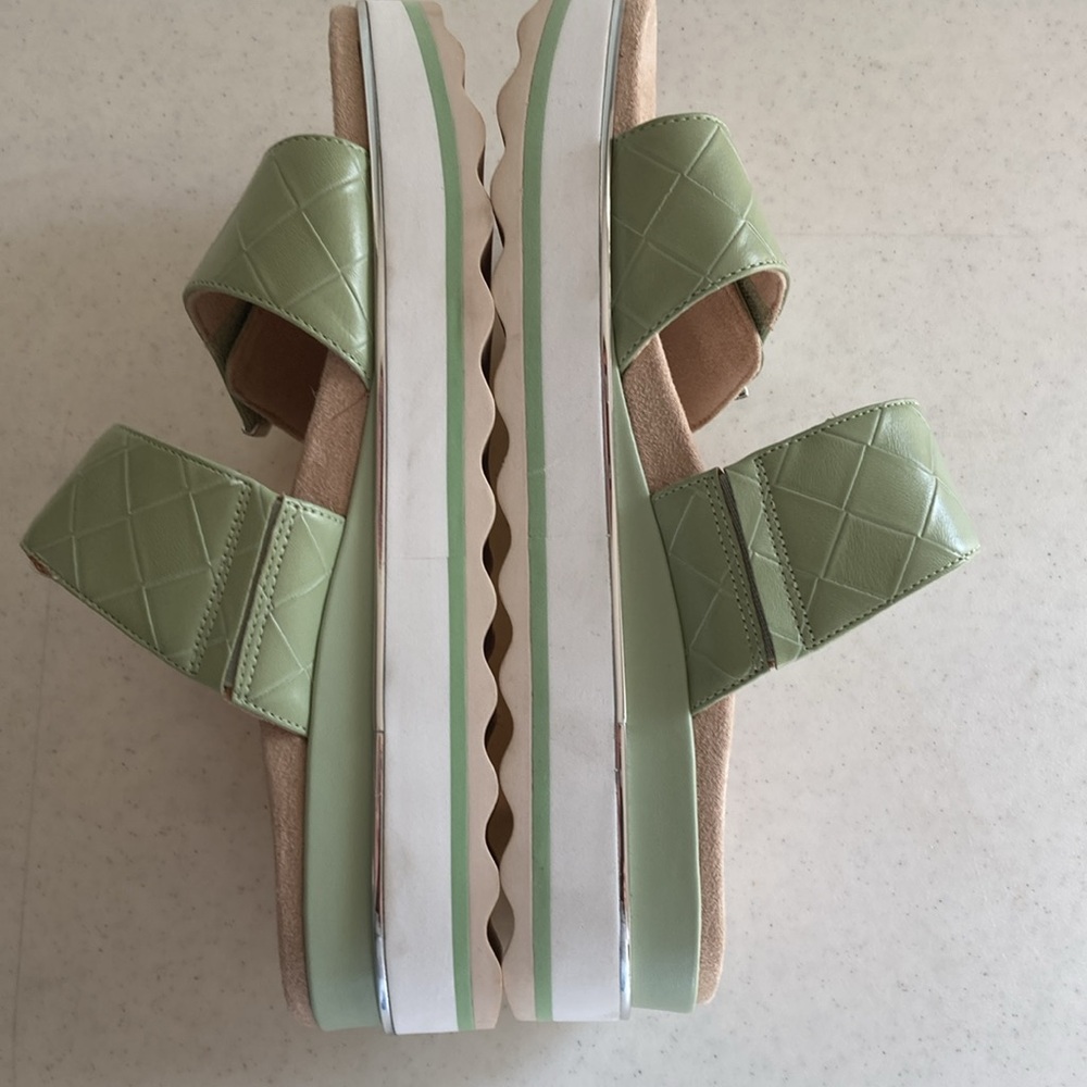 Vionic Mint Quilted Double Strap Sandals - image 7